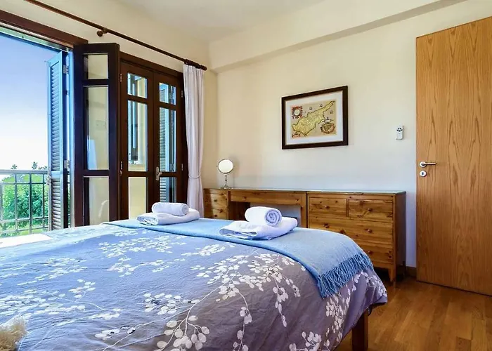 1 Bedroom Nesoi With Sea And Golf Views, Aphrodite Hills