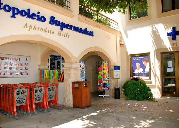 1 Bedroom Nesoi With Sea And Golf Views, Aphrodite Hills * Kouklia