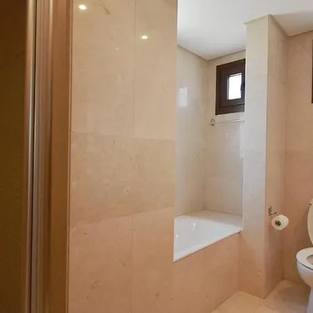 1 Bedroom Nesoi With Sea And Golf Views, Aphrodite Hills * Kouklia