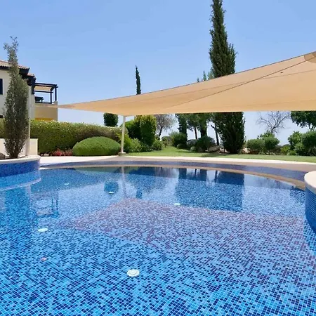1 Bedroom Nesoi With Sea And Golf Views, Aphrodite Hills Apartment