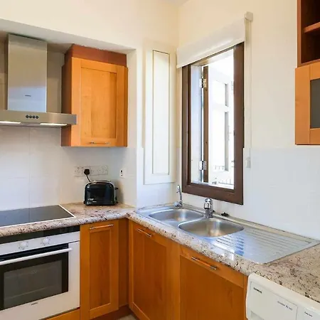 Apartment 1 Bedroom Nesoi With Sea And Golf Views, Aphrodite Hills