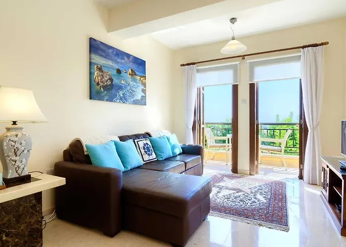 1 Bedroom Nesoi With Sea And Golf Views, Aphrodite Hills Kouklia