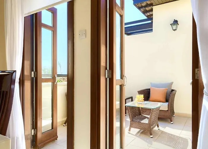 Lägenhet 1 Bedroom Nesoi With Sea And Golf Views, Aphrodite Hills *