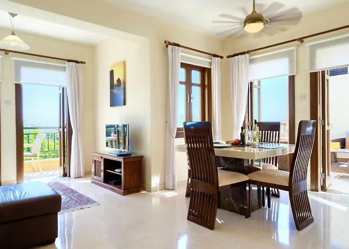 1 Bedroom Nesoi With Sea And Golf Views, Aphrodite Hills Lägenhet *